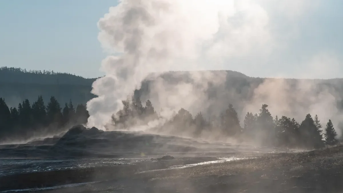 Bathroom Geyser Wall