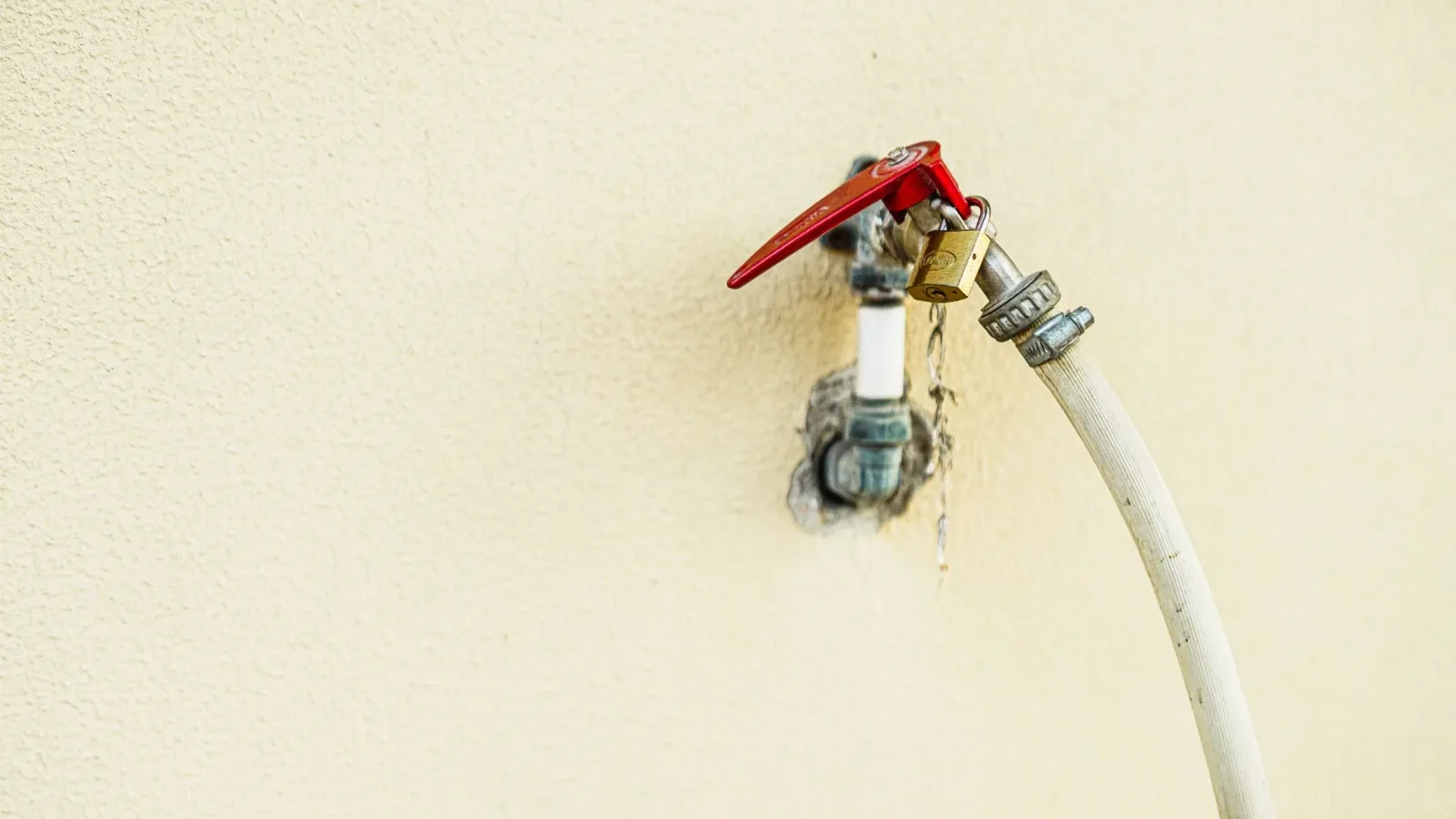 Geyser Isolation Valve And Stopcock Fitting