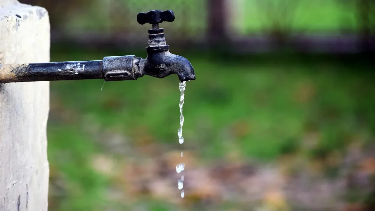 Water Leak Drip