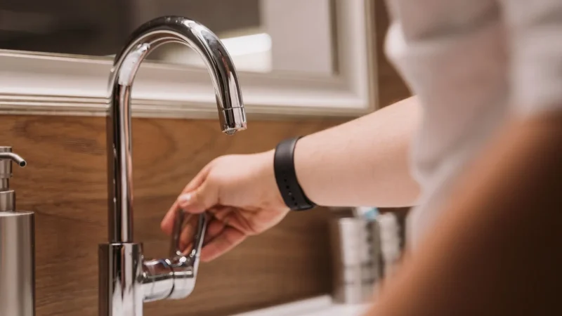 Why Your Geyser Water Smells Bad